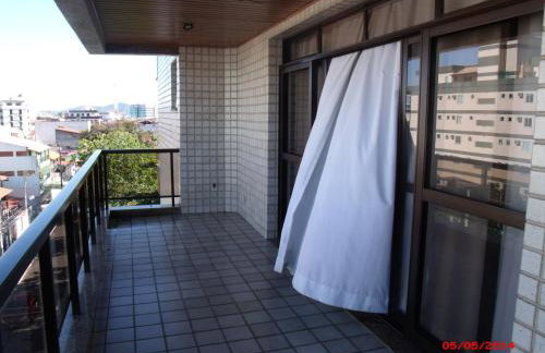 Apto Praia do Forte - Excelente localização - Foto 1