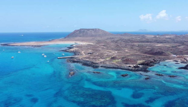 Vue aérienne sur l'île de Lobos