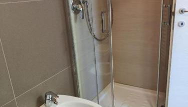 Studio Flat Verona 1 - Photo 1