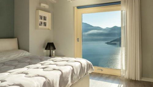 EnjoyIseoLake - Delfi - amazing design apartment with Lake view - Photo 1