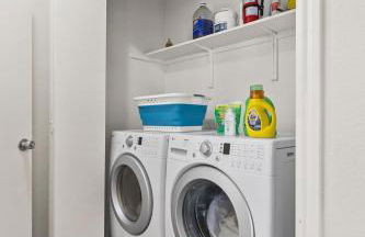 Family Retreat Near Kalahari Sleeps 10 Modern - Foto 18