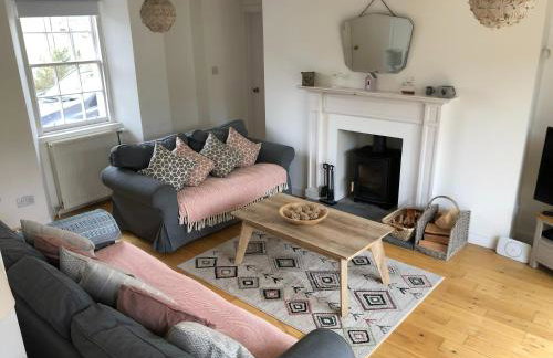 Jasmine Cottage, sleeps 5 near Elie, with garden - Foto 4