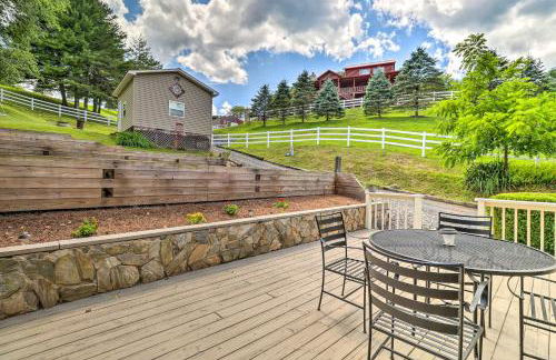 Fish, Float and Relax Fireside Home Near New River! - Foto 31