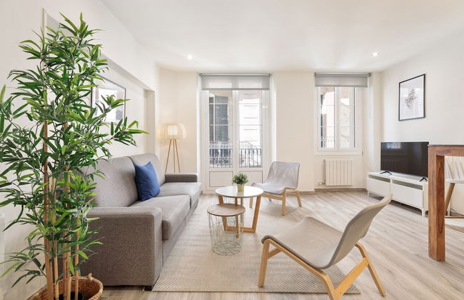 Sitges Group Blue and White - Photo 63