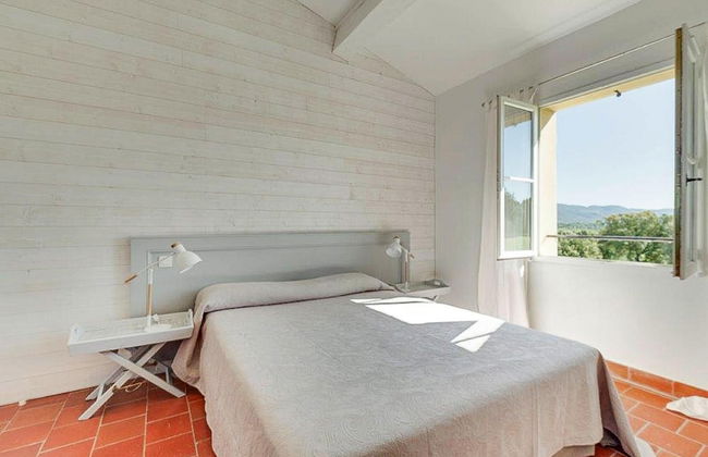 Holiday Flats at Domaine de Saint-endreol With Golf, SPA and Pool - Photo 8