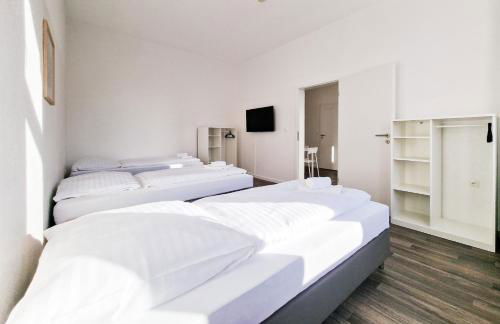 Tolstov Apartments - Several 1 Room Fitter Apartments with kitchen and washing machine - 25 Min Messe DUS - Photo 17