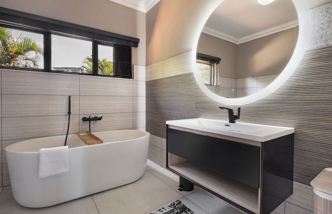 One on Chelsea - Photo 16