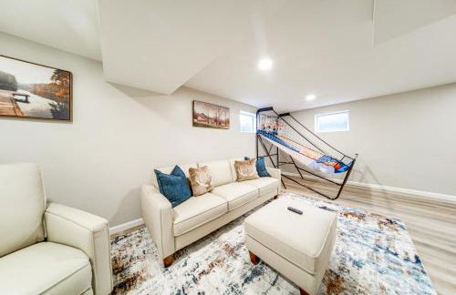 Walk to Lake Pet-Friendly Cottage in Jamestown! - Foto 20