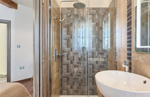 Villa Patrick-Luxury stone house in the center of Istria - Photo 52