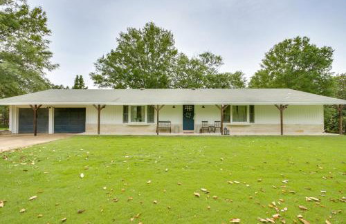 7 Mi to Tennessee River Home with Patio in Florence - Foto 35