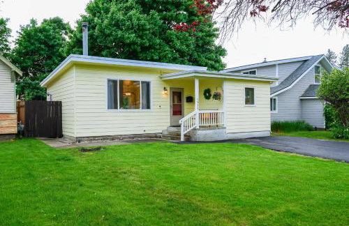 Charming Midtown Cottage Walkable & Cozy - Foto 4