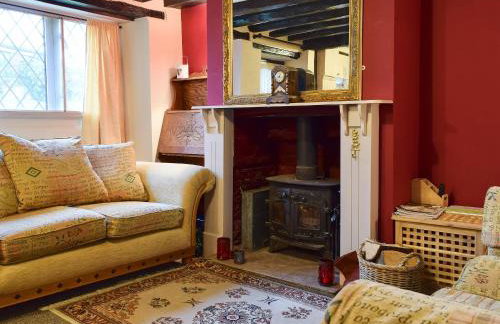 Rebecca's Cottage - Photo 2