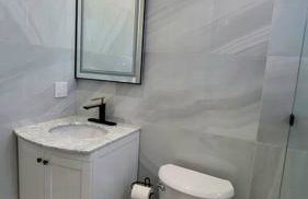 H&H New Built 2023 Hidden Gem Heart of OC 3 Queen Beds - Foto 24