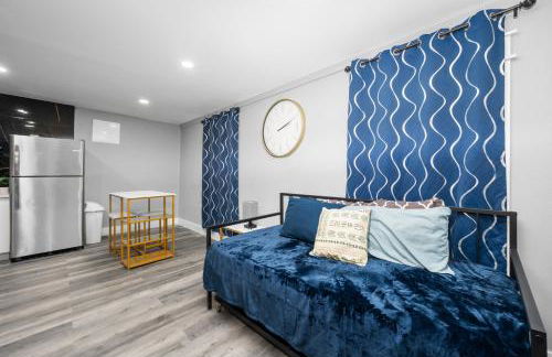 Classy and Chic 2BR Home near Galleria - Foto 17