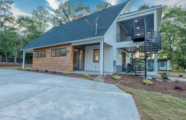 Azalea Retreat by Avantstay Sleeps 34 & Pool - Foto 31