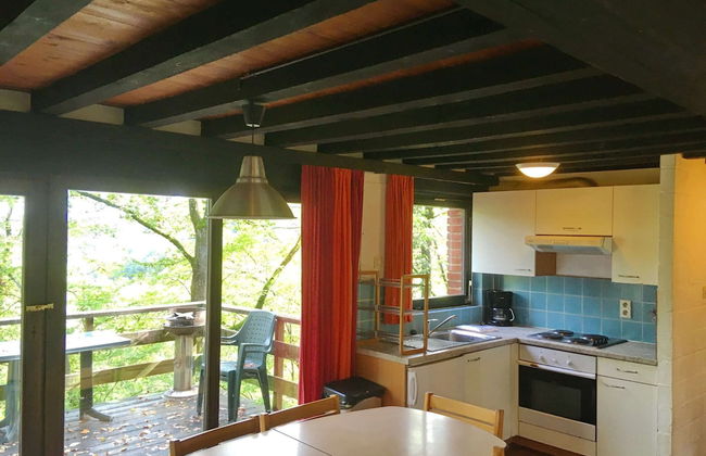 Nicely Furnished Bungalow with Fireplace near Maas - Foto 5