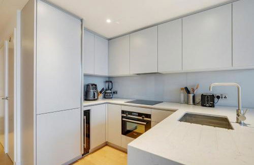 Skyline Studio with Pool & Gym, Canary Wharf - Foto 10