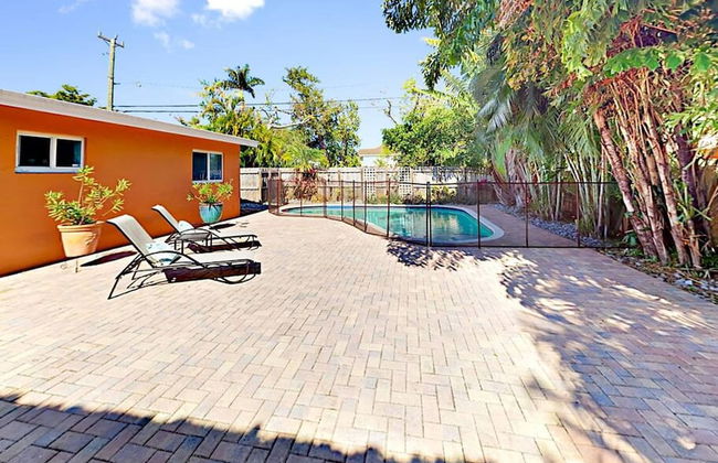 Hidden Gem Vacation Villa w Private Pool Tikihut - Foto 17