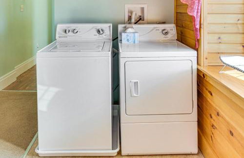 5,000 Sq Ft Antebellum Farmhouse 3 Mi to Antietam! - Foto 15