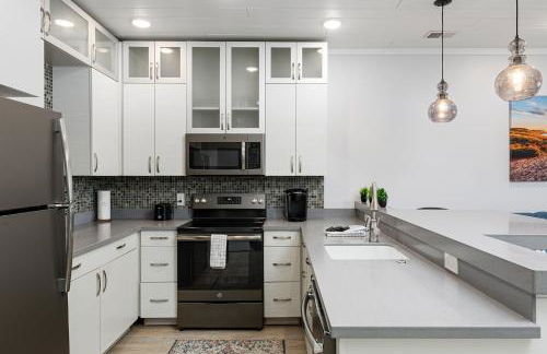 Slabtown Penthouse - Modern Condo - Private Rooftop Deck - Foto 10