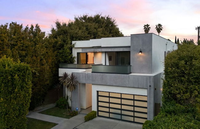 Crescent Heights - Photo 35