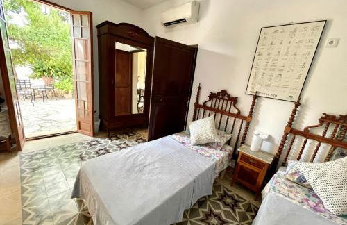 Son Jordi nou, beautiful villa near Alaro big swimming pool, BBQ mountain views 12people - Foto 55