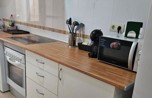 Alojamiento centrico en Hellin con garaje - Foto 18