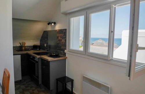 Appartement rénové au Palais, proche commerces et plage - FR-1-418-175 - Photo 7