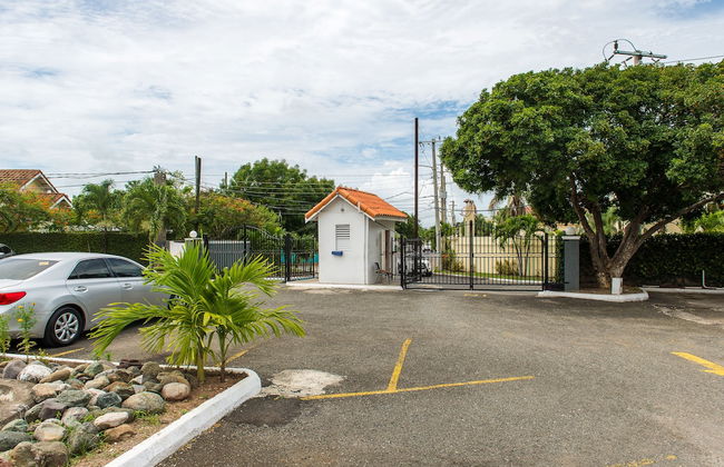 Kingston Most Centrally Located Two Bdrm - Foto 23