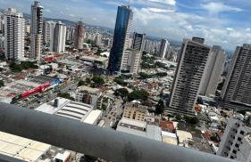 Apto 2Q no Marista, Conforto é ótima localização - Foto 10
