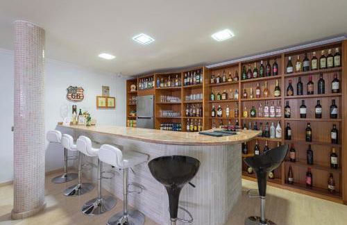 Luxury 5 star Villa Violetta with amazing sea view, jacuzzi and heated pool - Foto 2