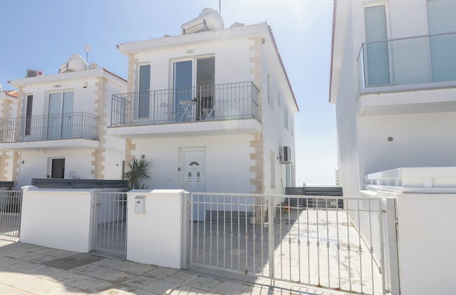 Villa Suri, Luxury Seafront Villa - Foto 9