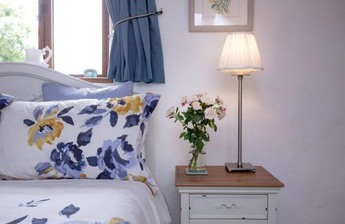 The Small Barn - Photo 23