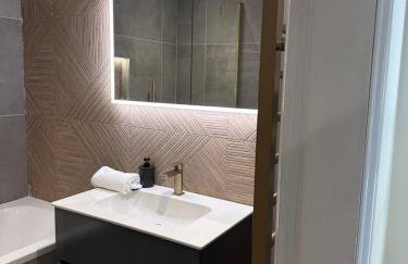 Luxury 2Bed 2 Bath Apartment in Historic Bank - Foto 10