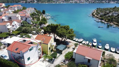 Apartment GRC Grebastica - Foto 1