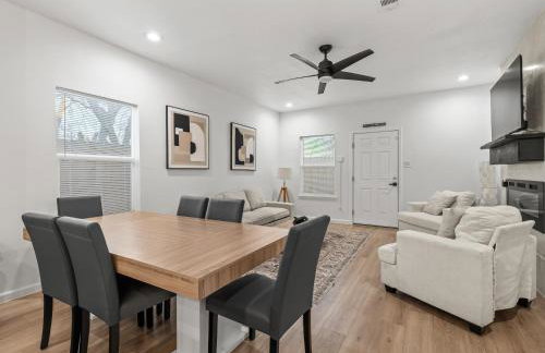 Modern Gem Near Downtown! - Foto 12