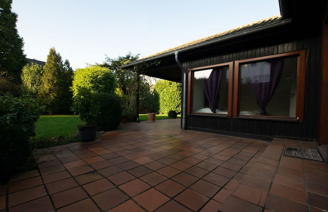 Tolstov-Hotels Beautiful Villa with Big Garden - Photo 53