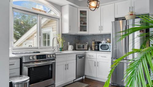 Sea Cliff Charm: 5 Mins to Beach, Firepit - Foto 5