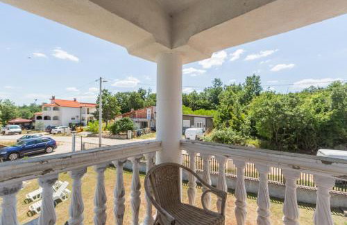 Holiday house with a swimming pool Radmani, Porec - 16440 - Photo 42