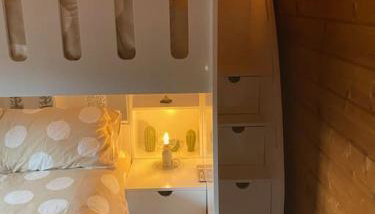 4 bedroom Lodge Hotub-Pool in Surrey UK - Foto 2