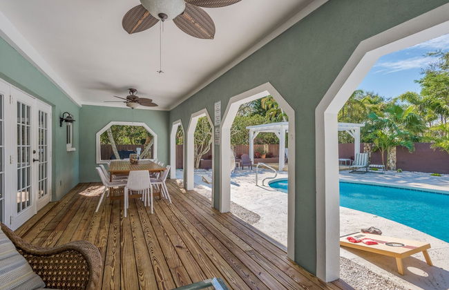 Great 6BR for All Ages/Heated Pool 5 Min to Beach by RedAwning - Foto 79