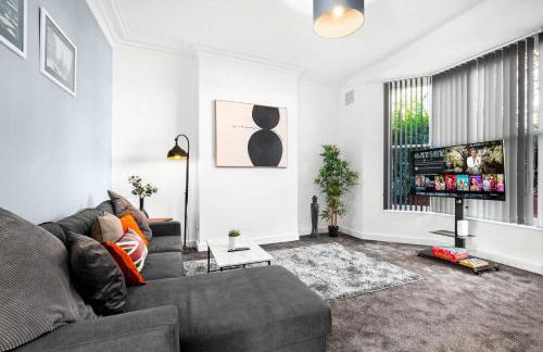 Stylish Apartment - Fast WiFi - Netflix - On Street Parking 1BR - Foto 1