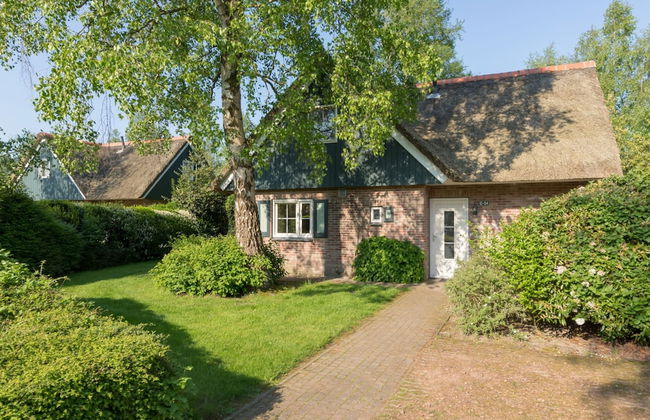 Charming Home w/ Garden - Photo 1