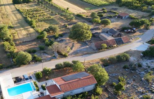 Villa Velim - Stunning view & Heated private pool - Photo 8