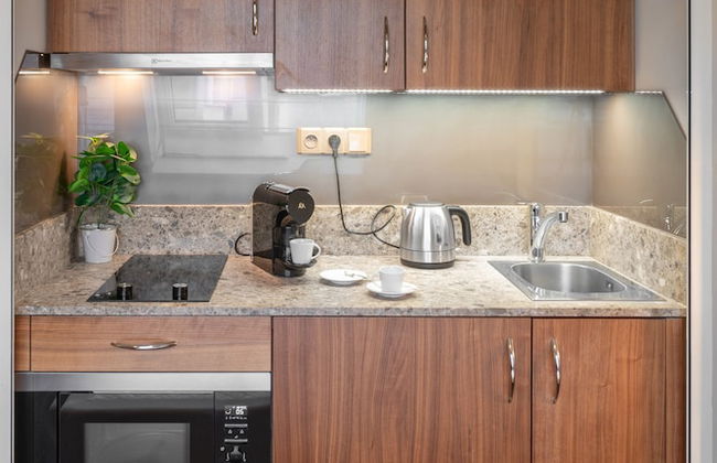 Crown Palace Apartments by Adrez - Foto 15