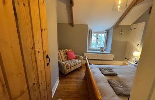 3 Double Bed Character Cottage in Quiet Hamlet - Photo 54