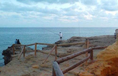 SPACIOUS FLAT WITH SEA VIEWS, FOR 8 PEOPLE WITH 3 BEDROOMS, 2 BATHROOMS and NEXT TO THE BEACH!! - Foto 24