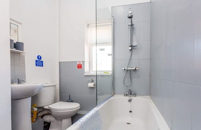 Host Stay Bambro Apartment - Photo 13