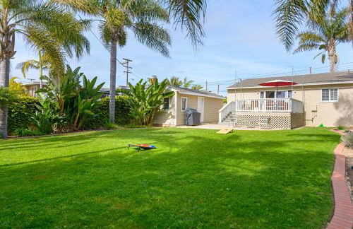 Ultimate Beach Bungalow - 1 block from beach - huge backyard - Foto 3