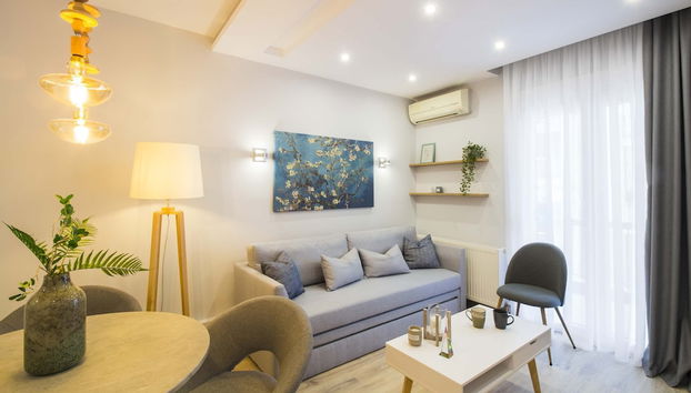 Chic Suite Agia Sofia Metro - InCityBnB - Foto 2, Imagen principal